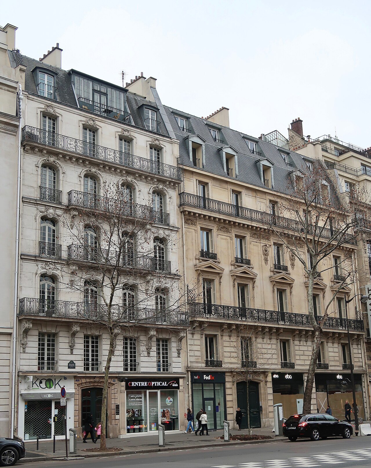 Immeuble parisien — travaux de ravalement de façade
